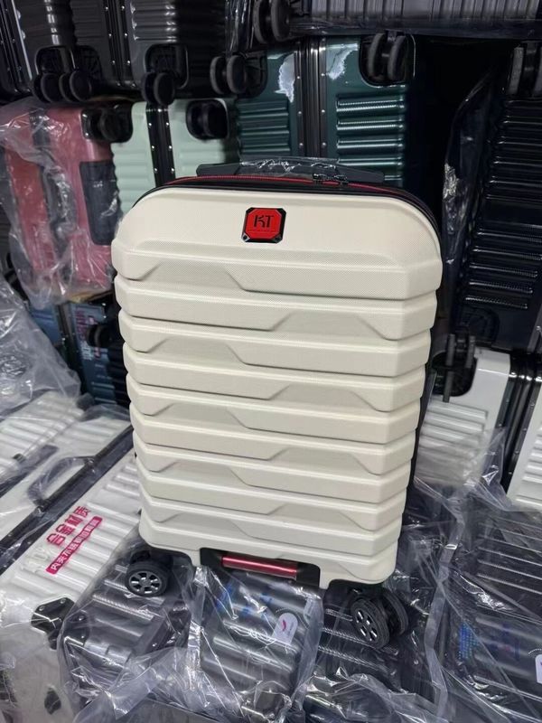 Fabrique de valises de bagages en gros en PP Unisexe style fileur verrouilleur Matériau coloré Genre