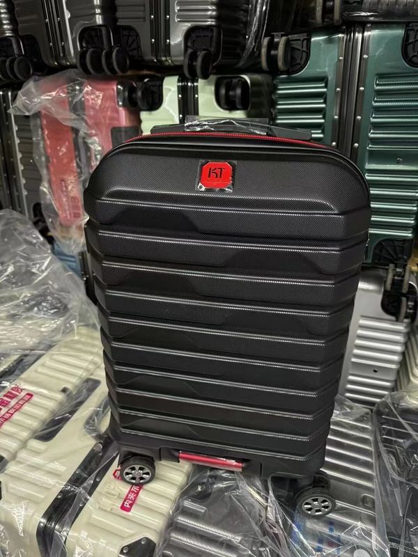 Fabrique de valises de bagages en gros en PP Unisexe style fileur verrouilleur Matériau coloré Genre