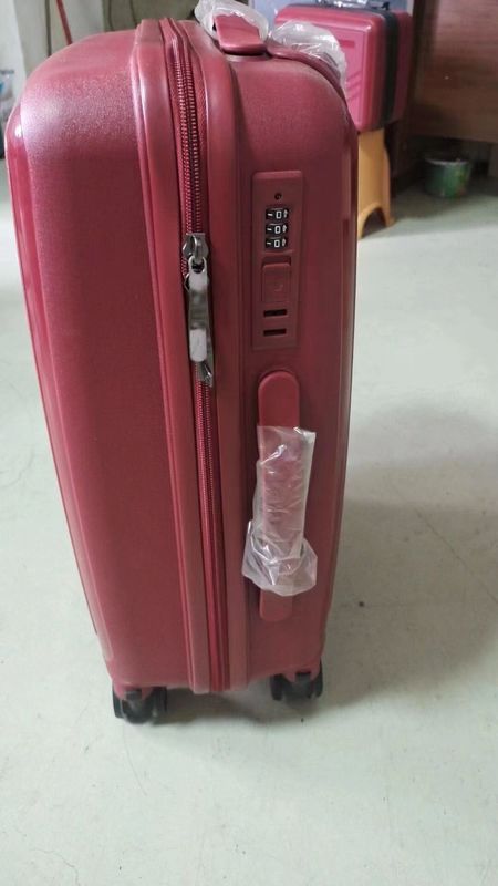 20/22/24/26/28 valise de pouce styles de mode populaires ensemble de bagages en PP incassable