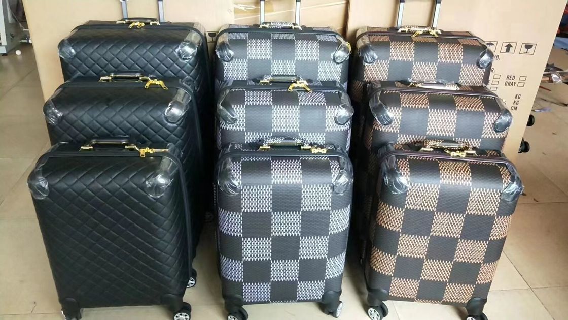 Valise 20/24/28 pouces OEM Logo personnalisé en cuir aluminium Chariot Valise Ensemble de bagages de luxe