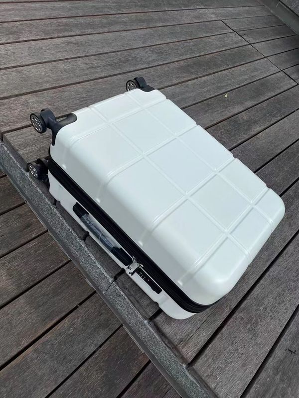 Nouveau design Porte-valise ABS + PC Ensemble de bagages à coque dure Sacs de voyage Ensemble de valises