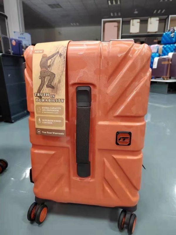 Fabrique populaire de sac de voyage imperméable à l'eau 20/24/28 pouces ABS ordinateur Hard Shell TSA Retro bagages en gros
