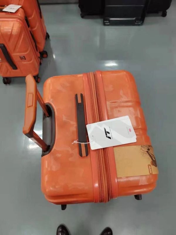 Fabrique populaire de sac de voyage imperméable à l'eau 20/24/28 pouces ABS ordinateur Hard Shell TSA Retro bagages en gros