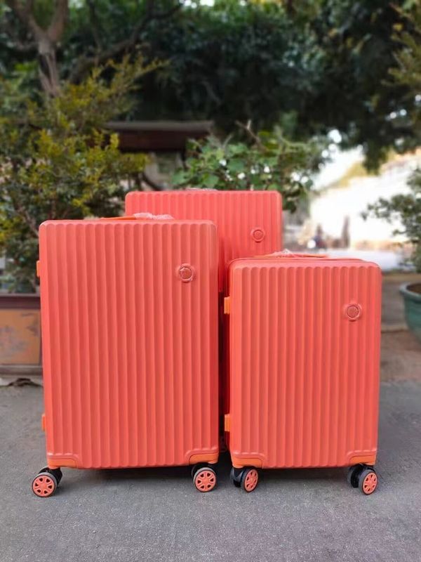 Boîte à bagages Boîte à bagages étudiant valise universelle à roues 20/24/28 pouces Boîte de mot de passe Boîte d'embarquement