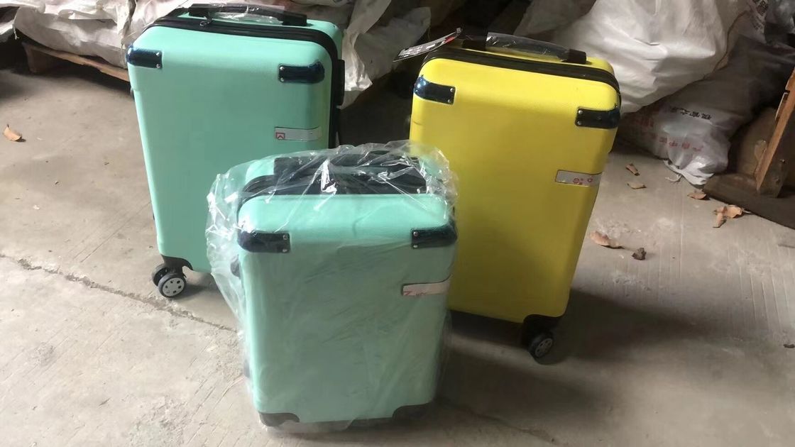 Vente à chaud cadre en aluminium de haute qualité Pc Trolley International Voyageur bagages roulants à bas prix