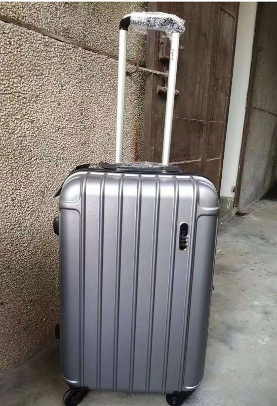 Chine usine personnalisé logo chariot valise bagages en gros sacs de voyage à roues pour les loisirs sport entreprise