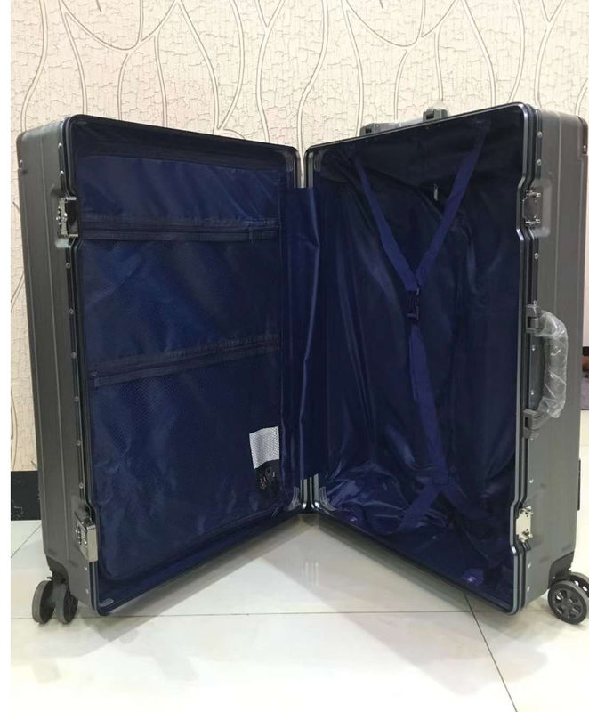 Bagages Portez sur les bagages Coffres personnalisés Coffres à vendre en aluminium 28 pouces Spinner Unisexe
