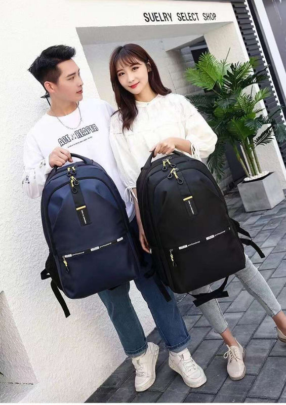 Sac à dos de sport personnalisé imperméable à l'eau Pour les voyages scolaires Sac à dos d'ordinateur portable en plein air Pour les femmes Sac à dos de sport USB occasionnel