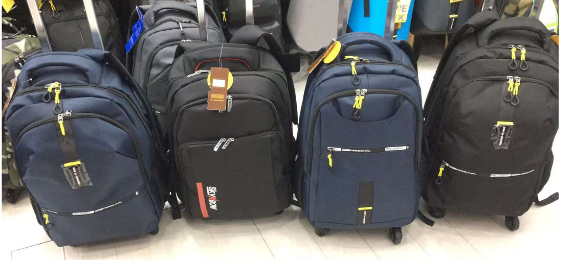 Sac à dos de sport personnalisé imperméable à l'eau Pour les voyages scolaires Sac à dos d'ordinateur portable en plein air Pour les femmes Sac à dos de sport USB occasionnel