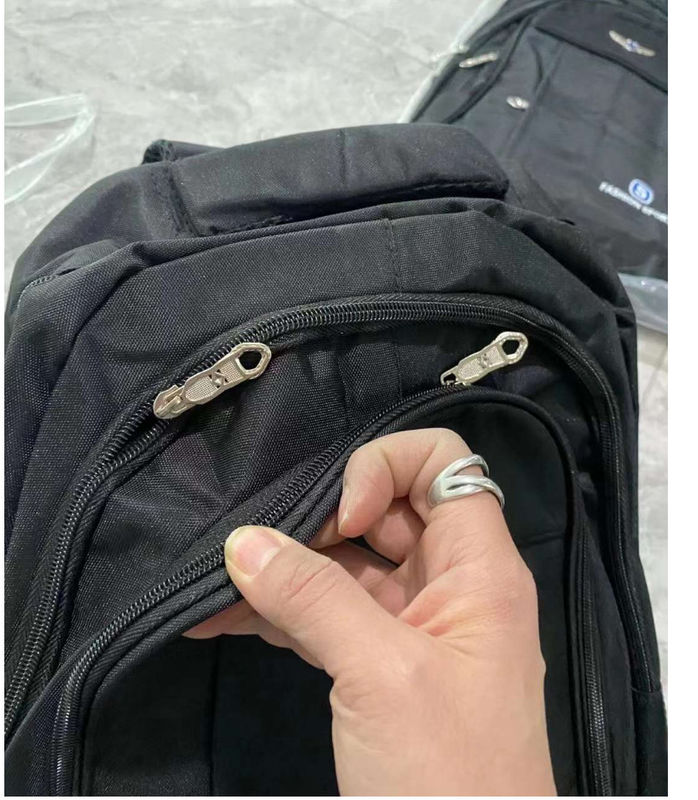 Retour au travail Nouveau design tendance Logo personnalisé Polyester doublure sac à dos Hommes
