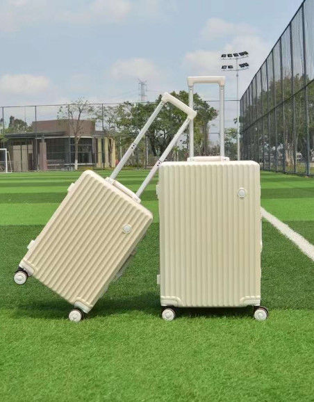 Chine fournisseur bon marché nouveau populaire ABS PC Unisexe sac à bagages de voyage ensemble chariot valise bagages